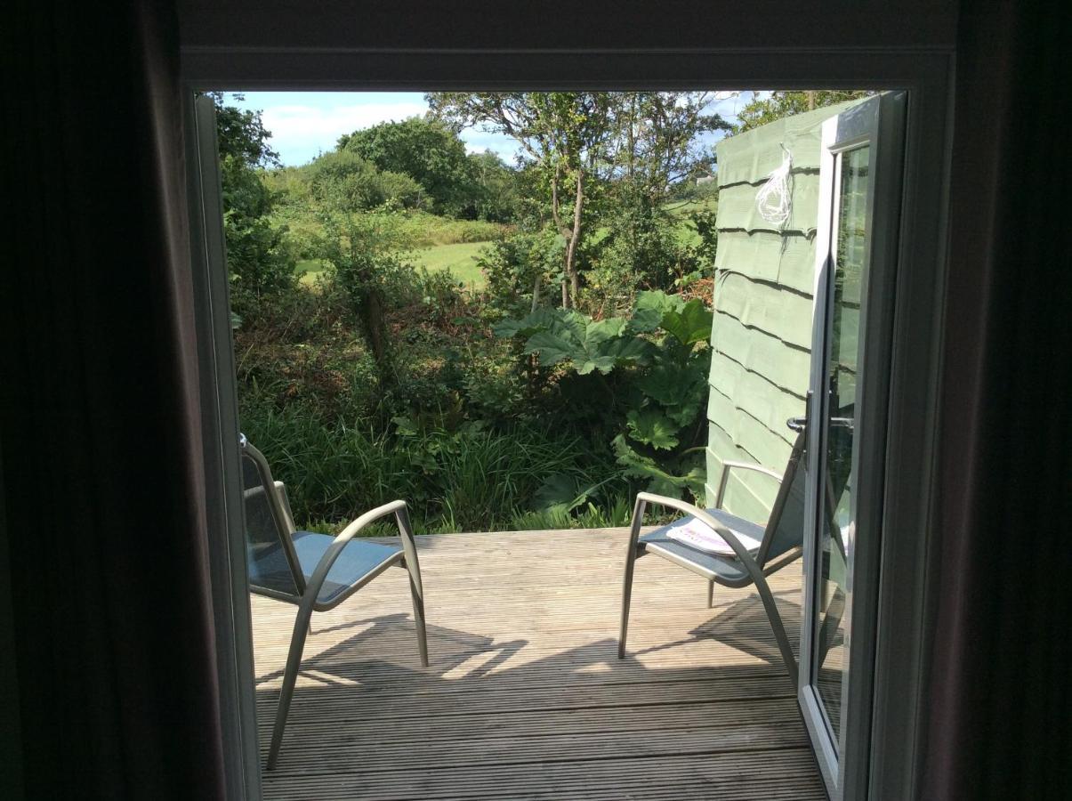 Beech Hut - A Streamside Family Escape Near Salcombe And Beaches South Milton Exterior photo